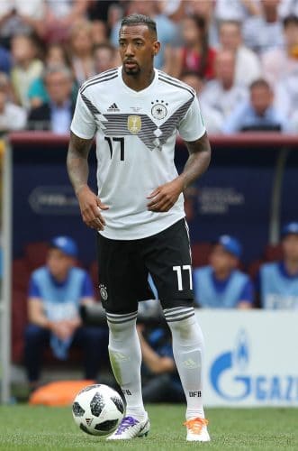 Jerome Boateng mit der Rückennummer 17 beim 1.WM-Spiel gegen Mexiko am 17.6.2018 (Marco Iacobucci EPP / Shutterstock.com)