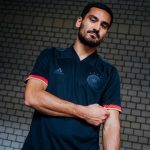 Gündogan präsentiert das neue DFB Away Trikot 2021! (Foto adidas/DFB)