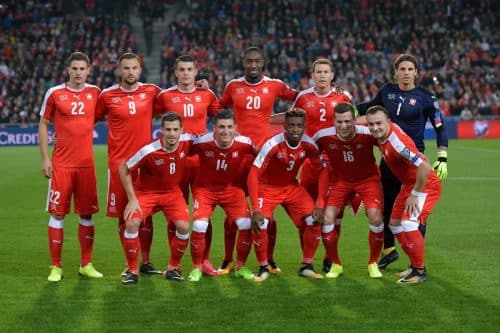 Schweiz Rückennummern & WM 2022 Trikots